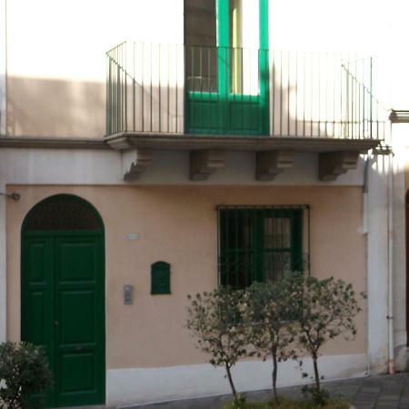 Centrostoricolipari Villa ภายนอก รูปภาพ