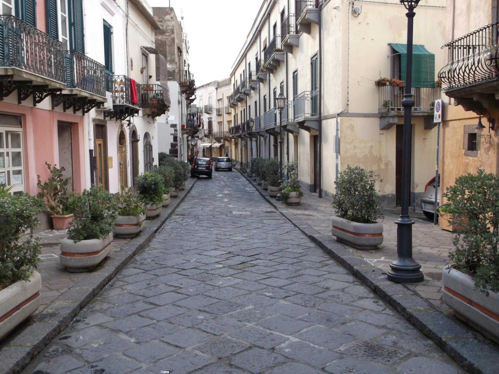 Centrostoricolipari Villa ภายนอก รูปภาพ