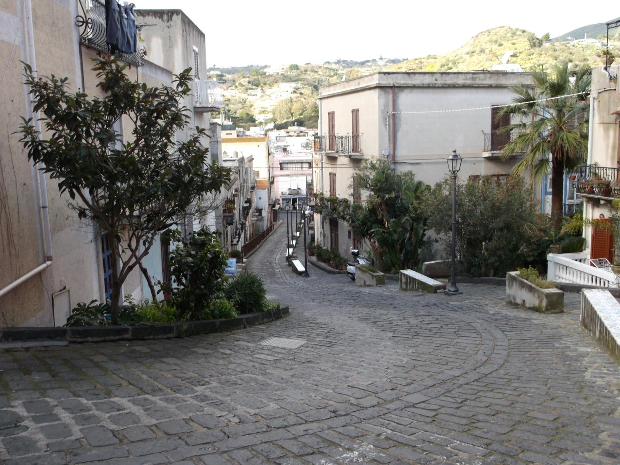 Centrostoricolipari Villa ภายนอก รูปภาพ