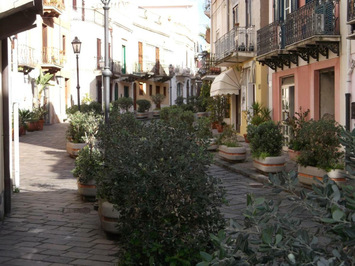 Centrostoricolipari Villa ภายนอก รูปภาพ